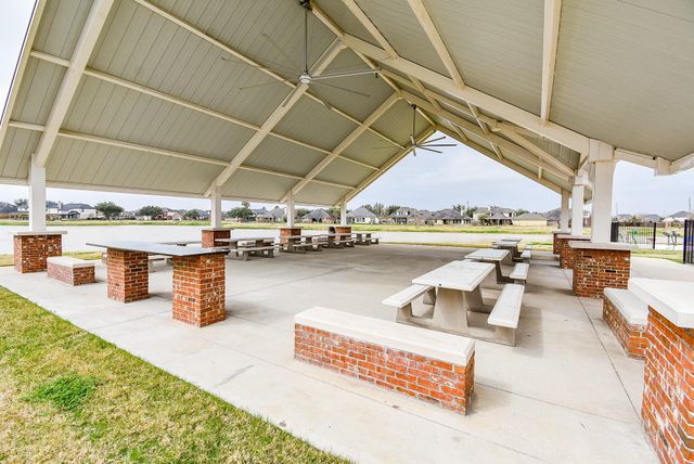 9311 Gilbert Hollow Drive, Rosenberg, TX 77469