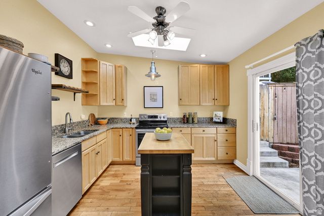 131 W 400 N, Salt Lake City, UT 84103
