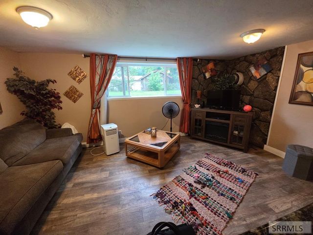 740 Melrose Drive, Idaho Falls, ID 83401
