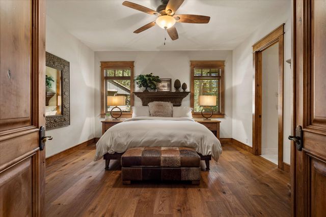 61697 Tam McArthur Loop, Bend, OR 97702