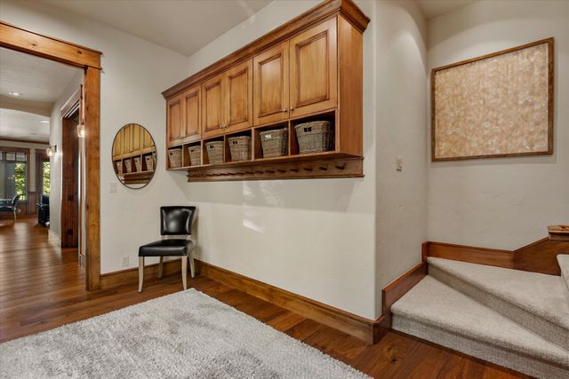 61697 Tam McArthur Loop, Bend, OR 97702