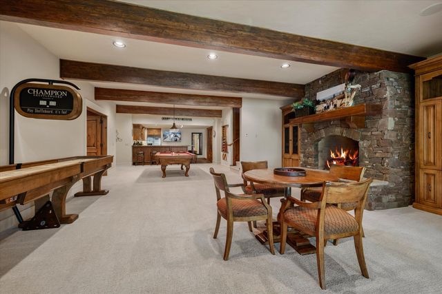 61697 Tam McArthur Loop, Bend, OR 97702