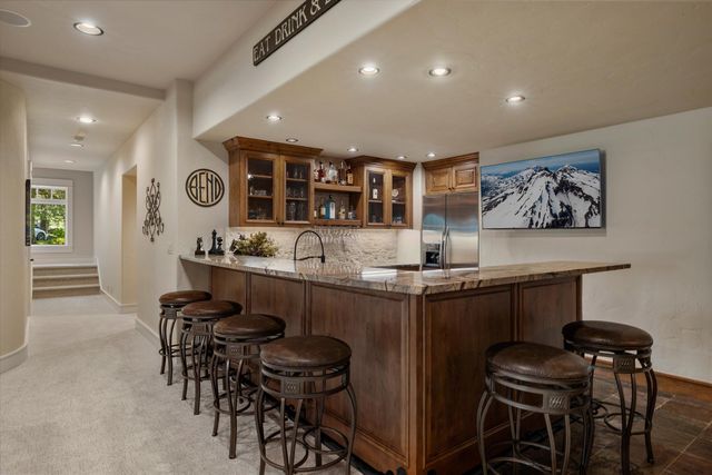 61697 Tam McArthur Loop, Bend, OR 97702