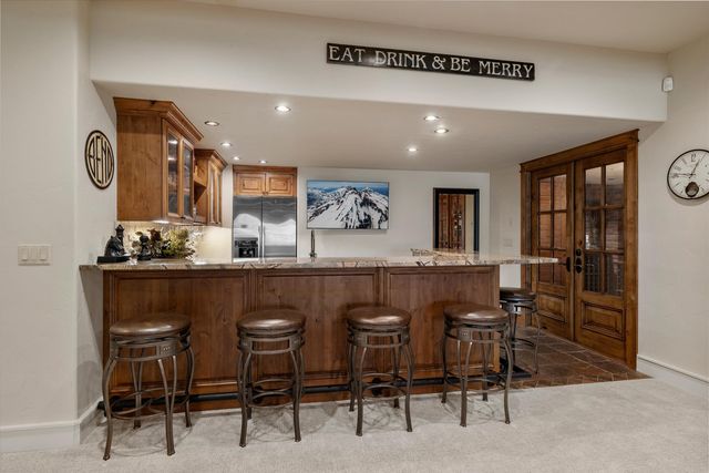 61697 Tam McArthur Loop, Bend, OR 97702