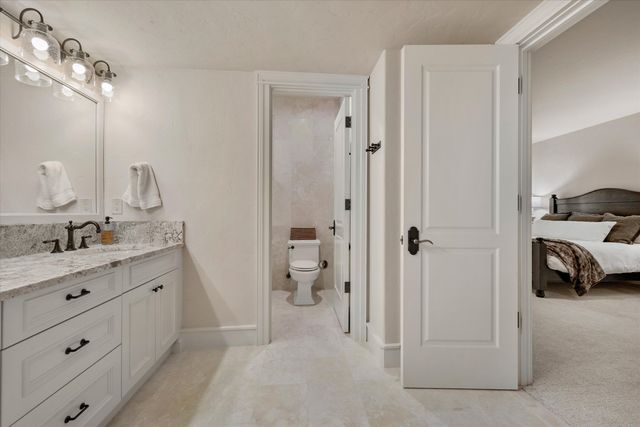 61697 Tam McArthur Loop, Bend, OR 97702