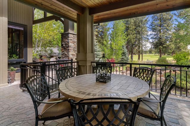 61697 Tam McArthur Loop, Bend, OR 97702