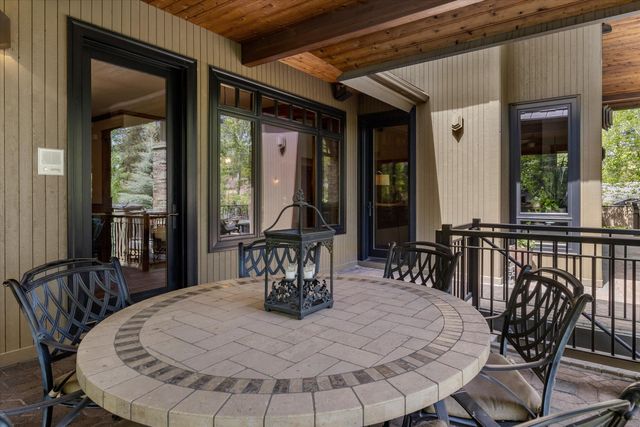 61697 Tam McArthur Loop, Bend, OR 97702