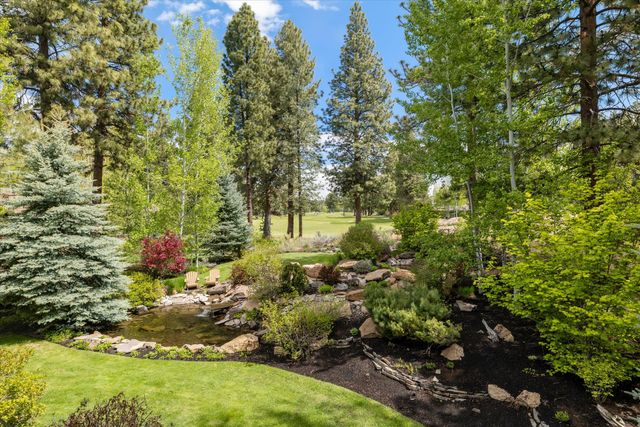 61697 Tam McArthur Loop, Bend, OR 97702