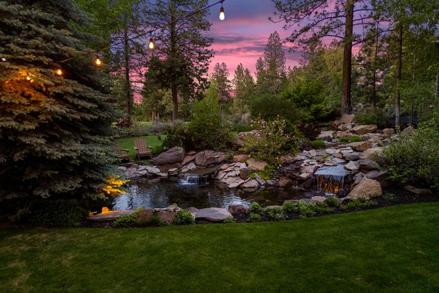 61697 Tam McArthur Loop, Bend, OR 97702