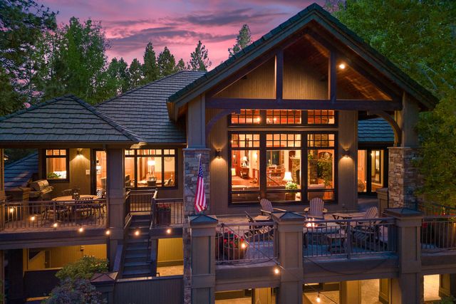 61697 Tam McArthur Loop, Bend, OR 97702