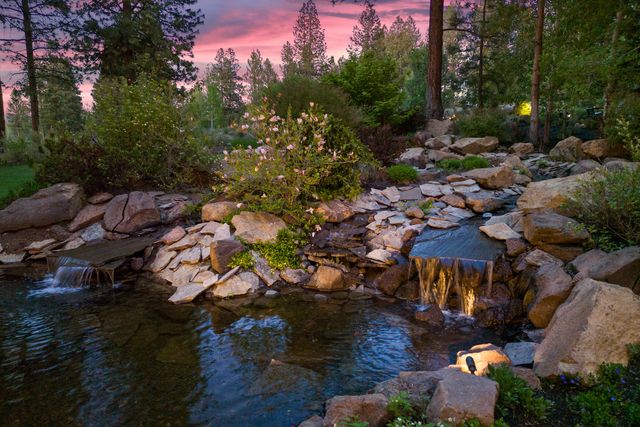 61697 Tam McArthur Loop, Bend, OR 97702