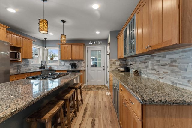 70820 Sunrise Drive, Edwardsburg, MI 49112