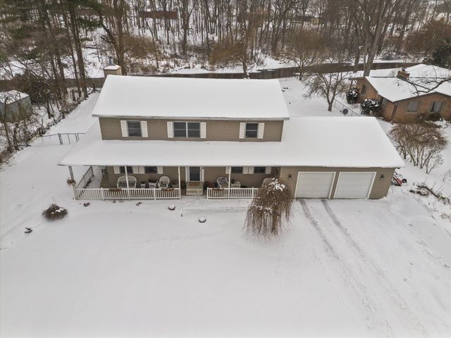 70820 Sunrise Drive, Edwardsburg, MI 49112