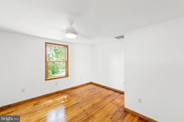 112 W GERMAIN ST, Winchester, VA 22601