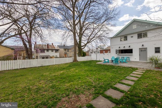 112 W GERMAIN ST, Winchester, VA 22601