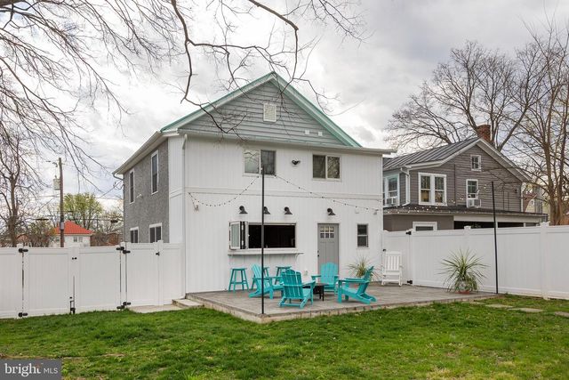 112 W GERMAIN ST, Winchester, VA 22601