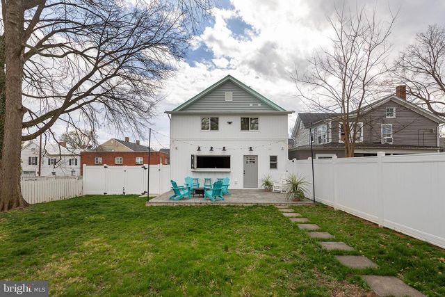 112 W GERMAIN ST, Winchester, VA 22601