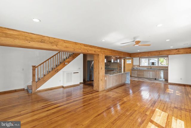 112 W GERMAIN ST, Winchester, VA 22601