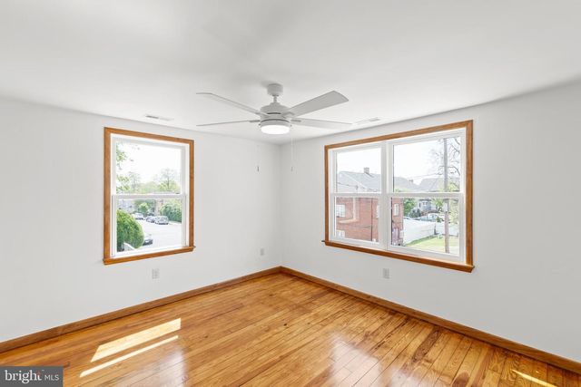 112 W GERMAIN ST, Winchester, VA 22601
