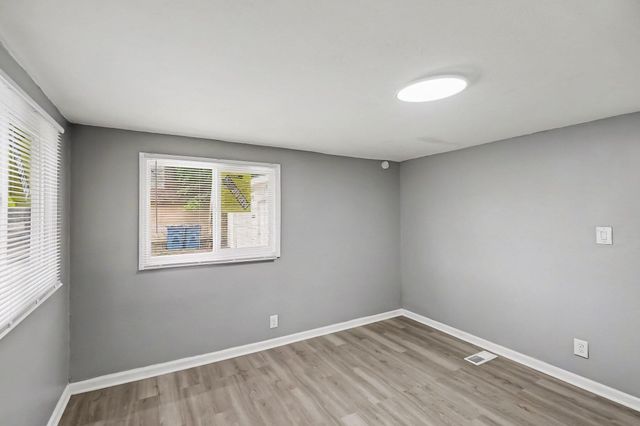 111 Rotterdam Avenue, Muskegon Heights City, MI 49444