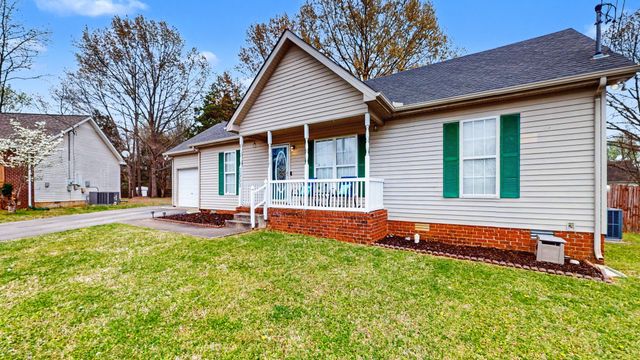 2553 Hillingdon Dr, Murfreesboro, TN 37127
