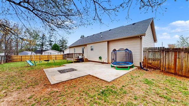 2553 Hillingdon Dr, Murfreesboro, TN 37127