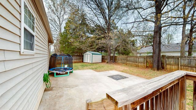 2553 Hillingdon Dr, Murfreesboro, TN 37127