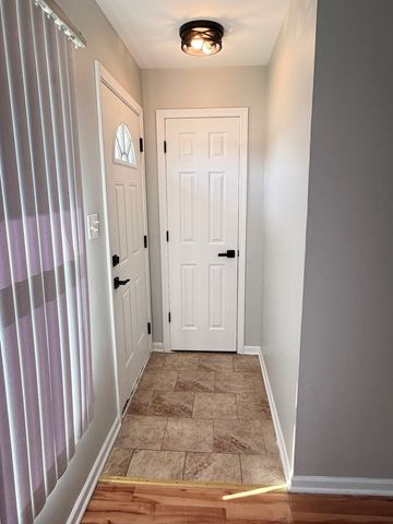 18045 Edwards Avenue, Country Club Hills, IL 60478