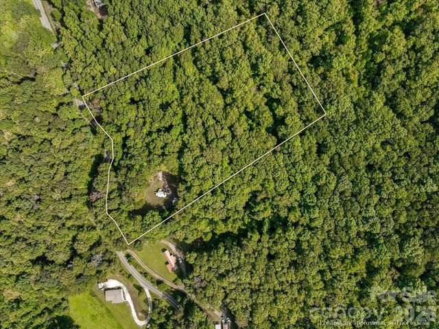 997 Hoot Owl Road, Spruce Pine, NC 28777