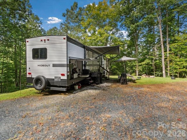 997 Hoot Owl Road, Spruce Pine, NC 28777