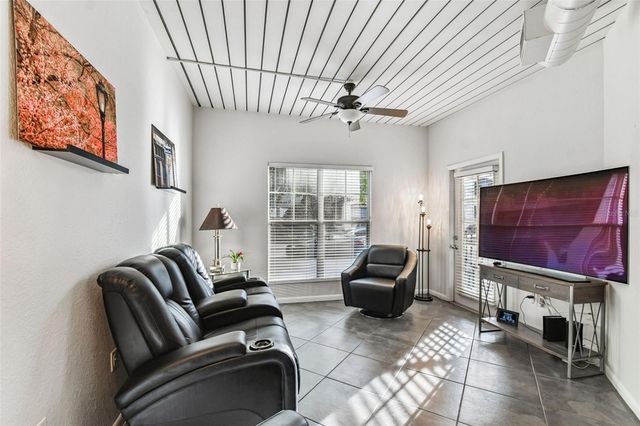 2421 W HORATIO STREET 818, Tampa, FL 33609