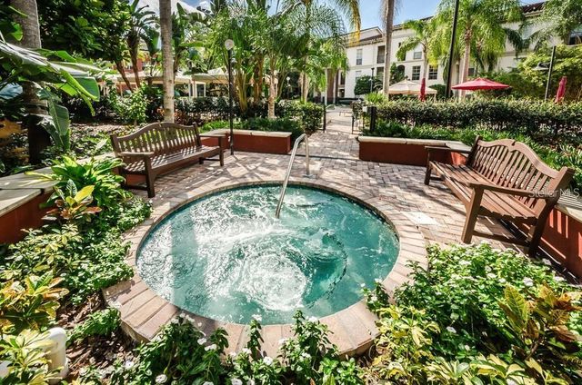 2421 W HORATIO STREET 818, Tampa, FL 33609