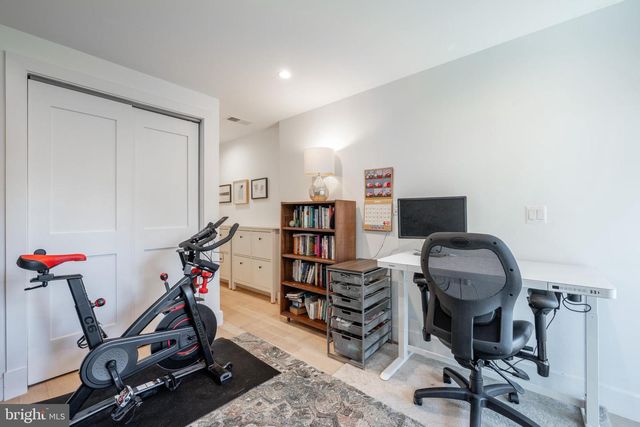 532 TAYLOR ST NW #1, Washington, DC 20011
