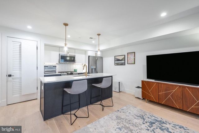532 TAYLOR ST NW #1, Washington, DC 20011