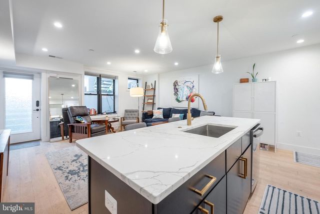 532 TAYLOR ST NW #1, Washington, DC 20011