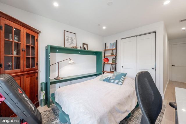 532 TAYLOR ST NW #1, Washington, DC 20011