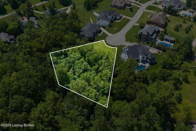 6710 Glen Springs Ct, Louisville, KY 40222