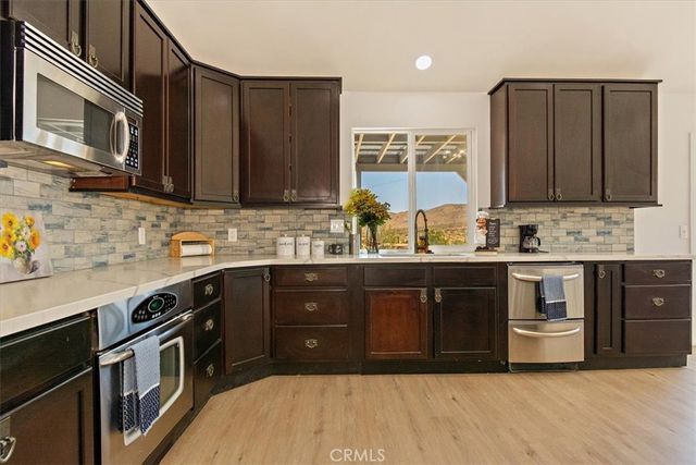 9255 Fortuna Avenue, Yucca Valley, CA 92284