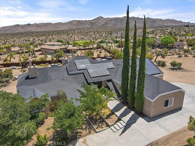 9255 Fortuna Avenue, Yucca Valley, CA 92284