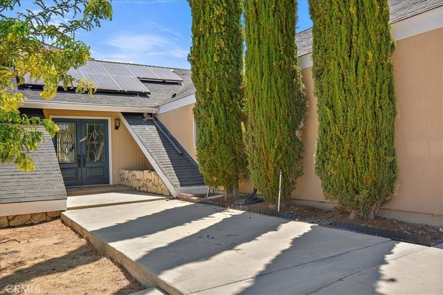 9255 Fortuna Avenue, Yucca Valley, CA 92284