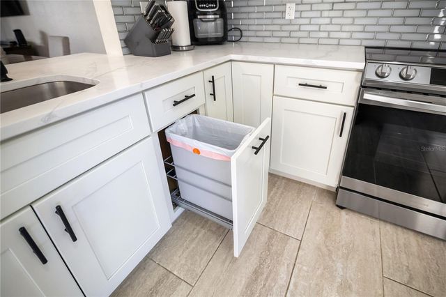 2823 BOULDER FALLS COURT, Apopka, FL 32703