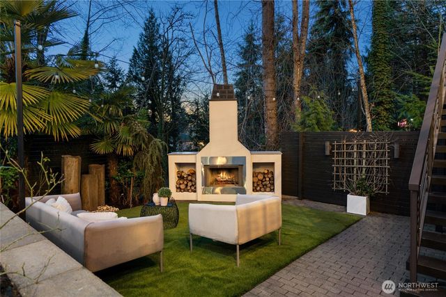 11210 SE 74th Street, Newcastle, WA 98056