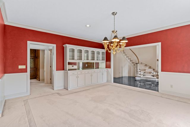 5418 S Castlebay Drive, Springfield, MO 65809