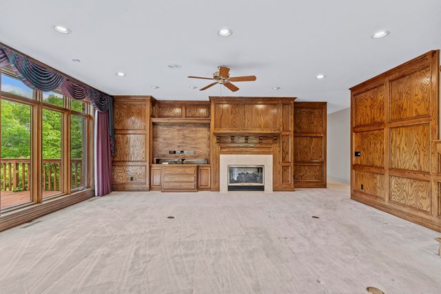 5418 S Castlebay Drive, Springfield, MO 65809