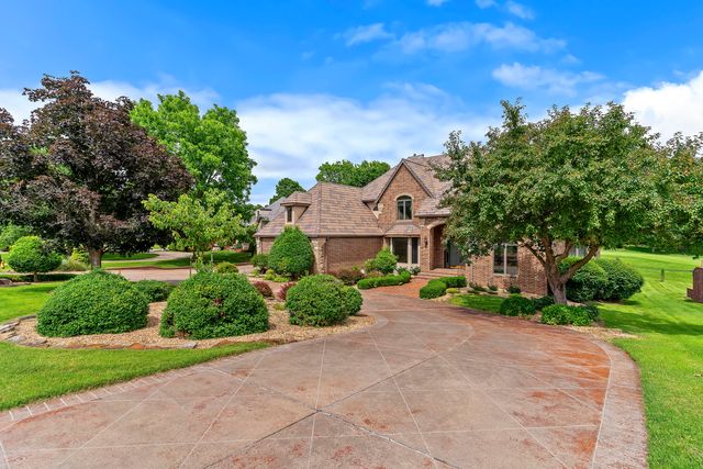 5418 S Castlebay Drive, Springfield, MO 65809