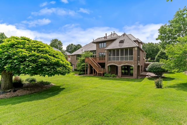 5418 S Castlebay Drive, Springfield, MO 65809