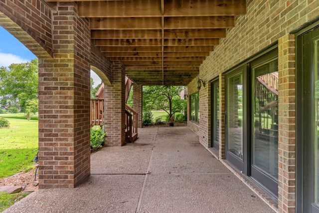 5418 S Castlebay Drive, Springfield, MO 65809