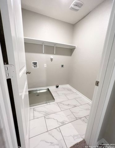 4955 Usaa Blvd Unit 16, San Antonio, TX 78240