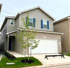 4955 Usaa Blvd Unit 16, San Antonio, TX 78240