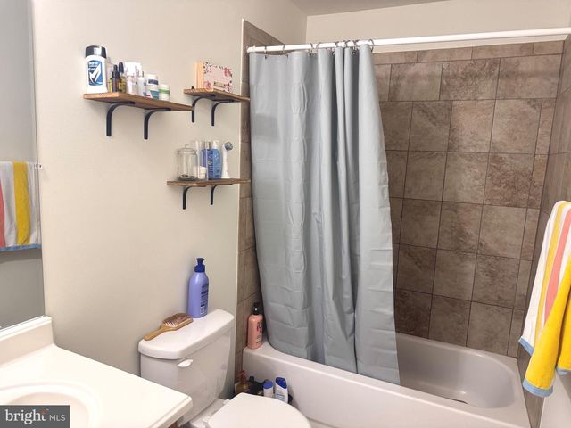 4659 CHARLTON CT, Woodbridge, VA 22193